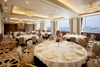 画像：テーブルマナー（虹）