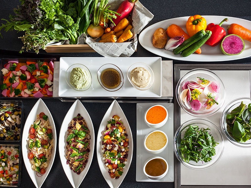 GARDEN DINING
