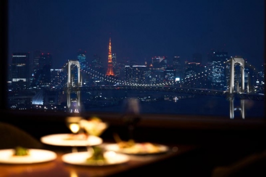 クリスマスディナー 公式 お台場のホテル グランドニッコー東京 台場 クリスマスディナー 公式 お台場のホテル グランドニッコー東京 台場