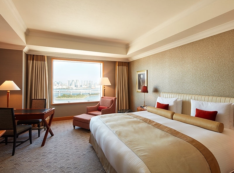 豪華雙人彩虹橋邊（白天）