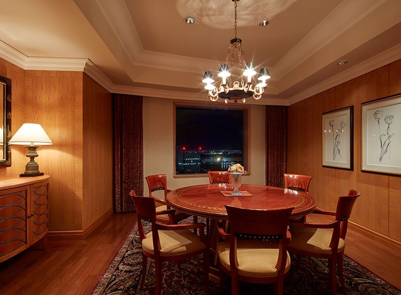 앰배서더 스위트 회의실