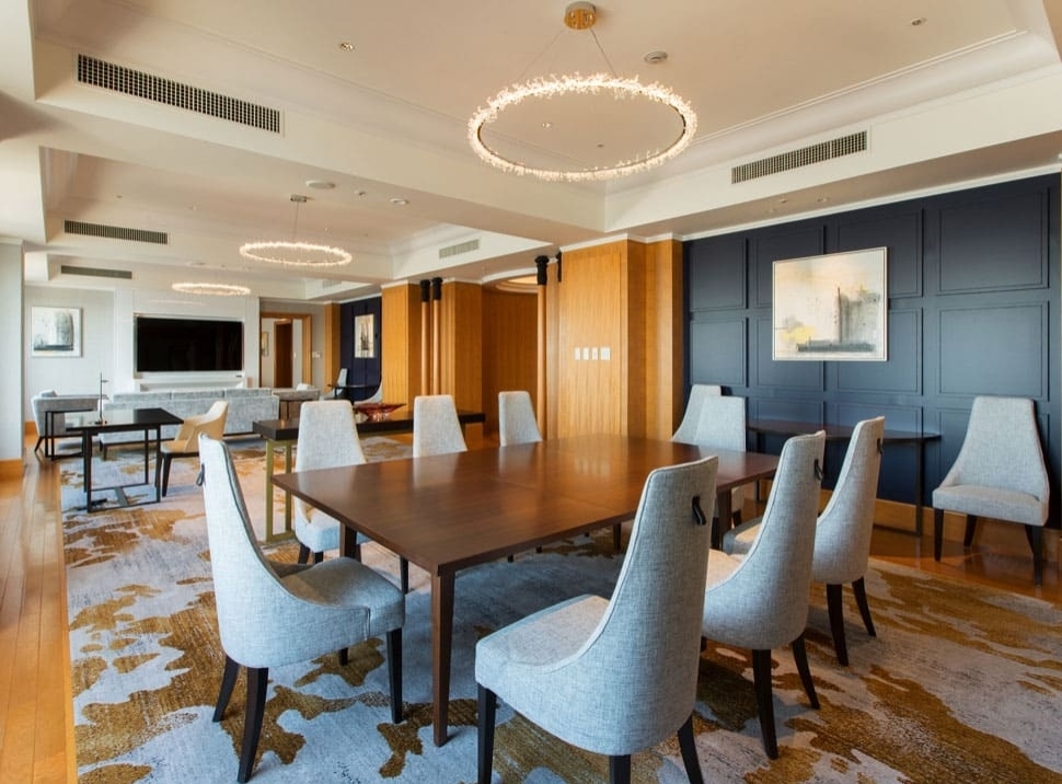 Royal Suite Living Room