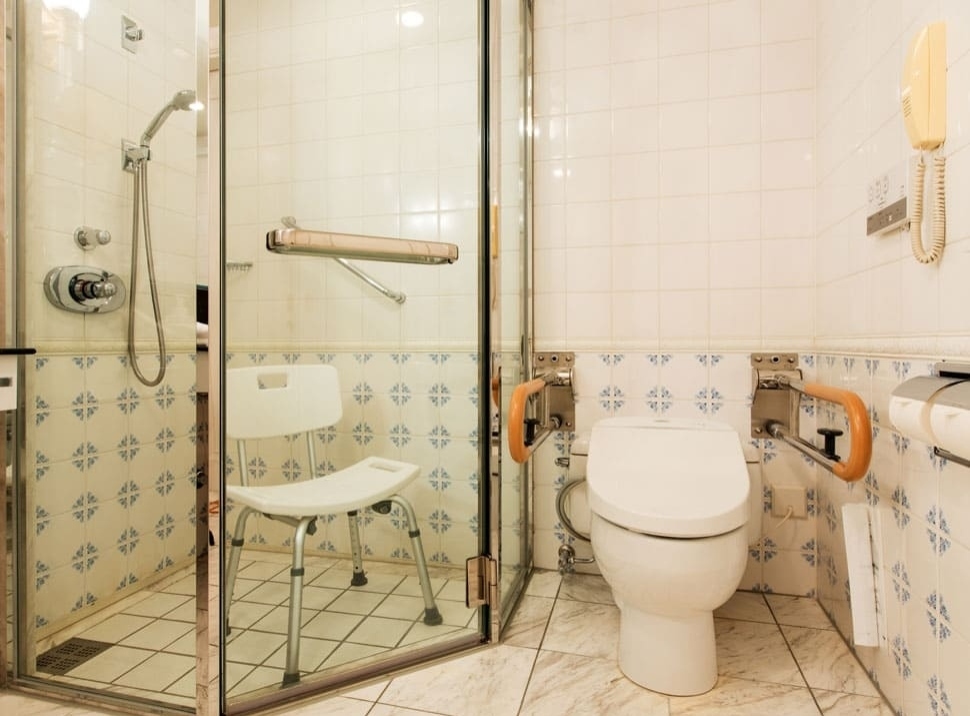 Universal Design Room (Accessible)