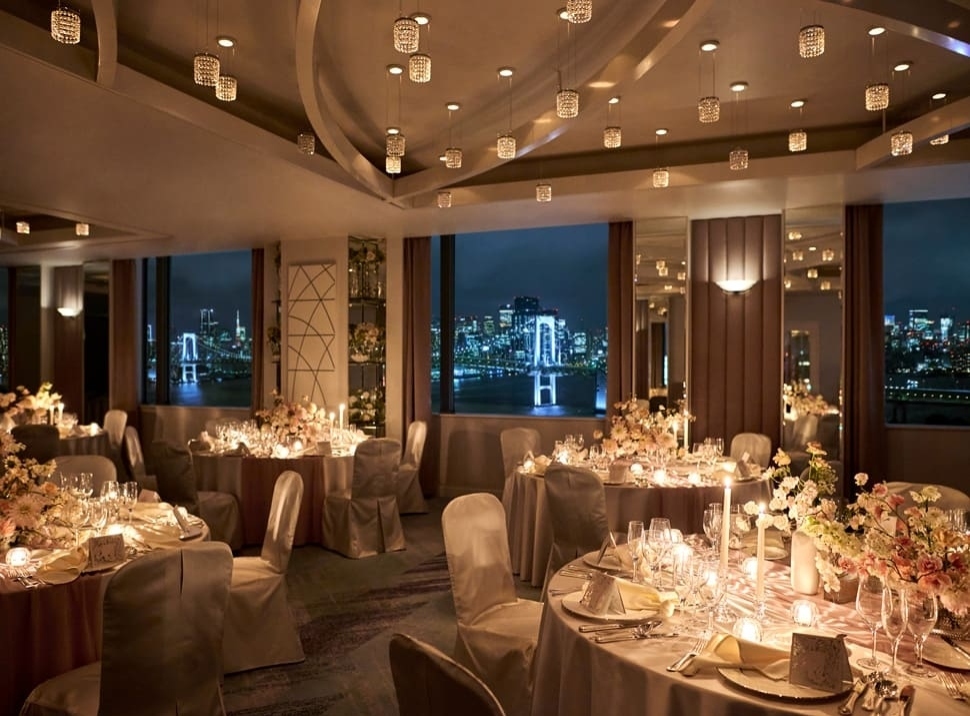 Sky view banquet "Hikari"