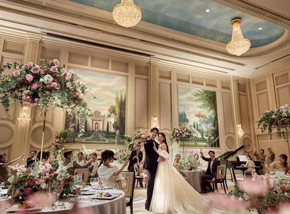 酒店式宴会 "Palais Royal"