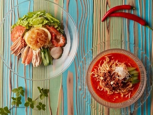 夏の定番"冷麺”が今年も登場。 定番の桃李特製冷麺や、しびれる辛さの麻辣冷麺など3種類をご用意しております。