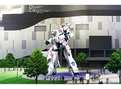 ユニコーンガンダム立像