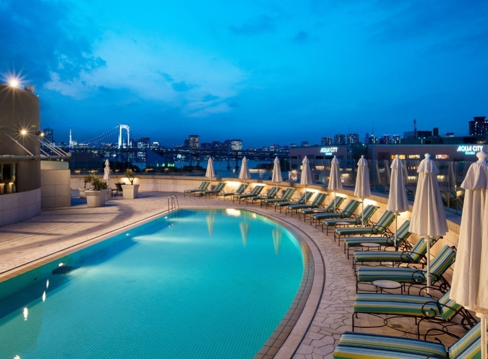 【7月12日～8月31日】グランブルーで「ナイトタイム付き宿泊プラン」「レストラン＆プール プラン」