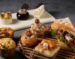 Bakery & Pastry Shop「秋のスイーツ&パン」