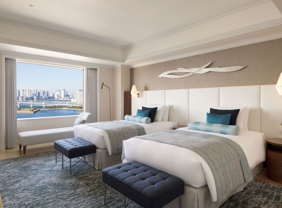 豪华套房双床 彩虹桥边（白天）