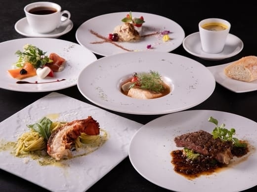 【冬の美食コース ～年末年始限定～】国産牛ロース肉のグリルや真鯛と帆立のスープ仕立てなどを堪能　イタリアンディナー全6皿