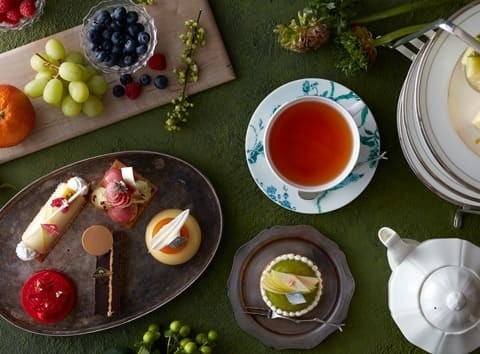 ホテルで優雅に過ごす「The Lobby Cafe」｜グランドニッコー東京 台場