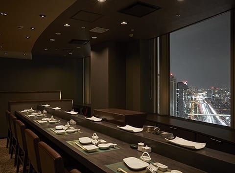 「鮨 玉かがり 天ぷら 玉衣」｜大人が静かに味わう、和の記念日