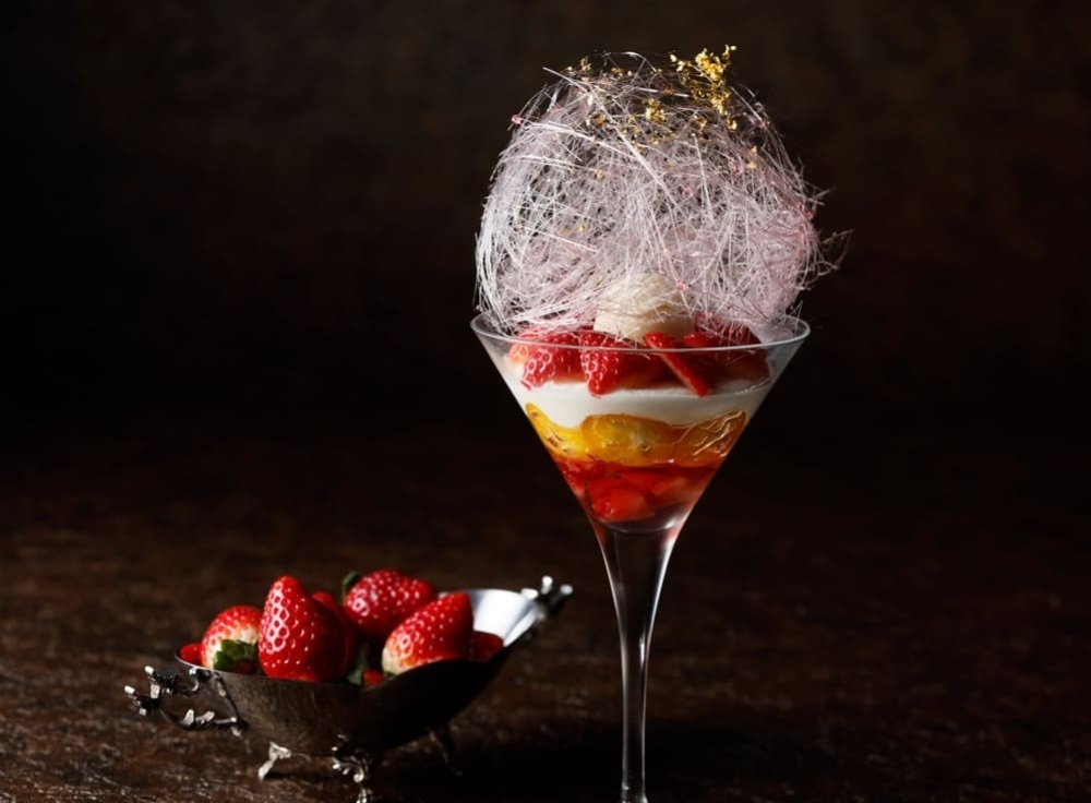 The Bar & Lounge「大人のいちごパフェ」