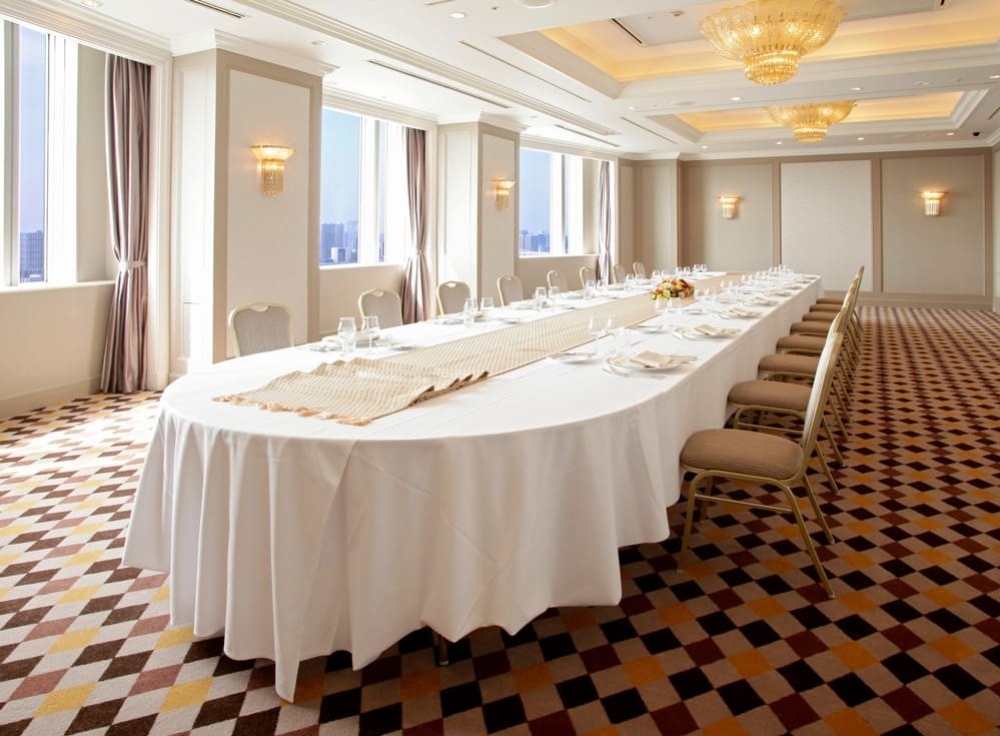 ⚫︎茜｜明るく温かみのある小規模パーティー向け会場