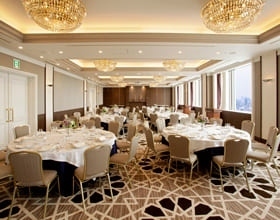 【成人式・卒業式後の集まりに】人生の節目を彩る、お台場のホテル宴会場ガイド