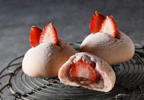 いちご大福パン