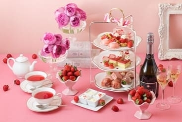 The Lobby Cafe「あまおうアフタヌーンティーセット ～赤い宝石～」