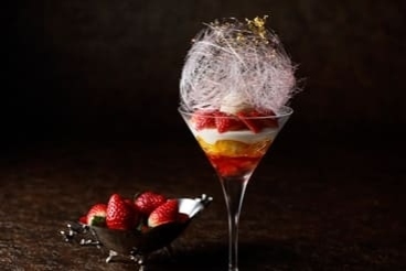 The Bar & Lounge「大人のいちごパフェ」