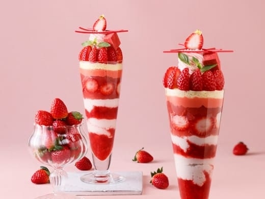 あまおういちごパフェ