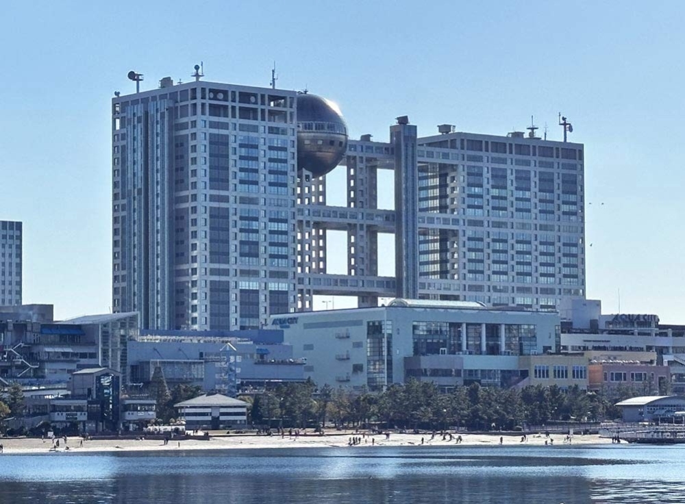 フジテレビ 球体展望室「はちたま」