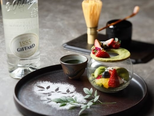 春の贅沢味覚パフェ