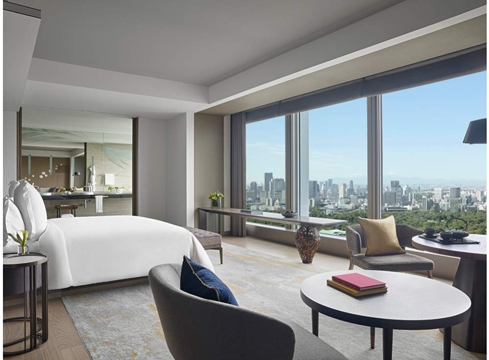 フォーシーズンズホテル東京大手町