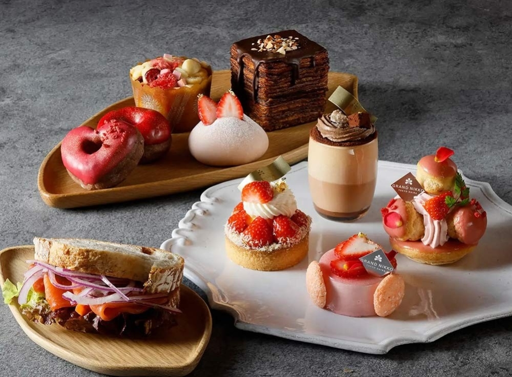 Bakery & Pastry Shop｜いちごチョコレートスイーツ＆パン