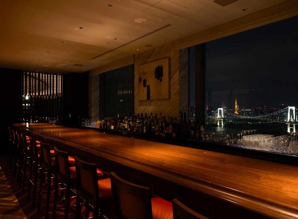 グランドニッコー東京 台場「The Bar & Lounge」の空間と基本情報