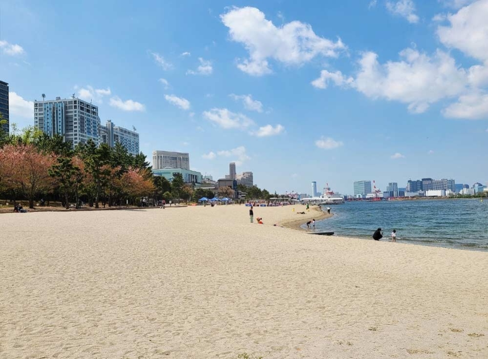 13:30｜お台場海浜公園でゆったり散歩