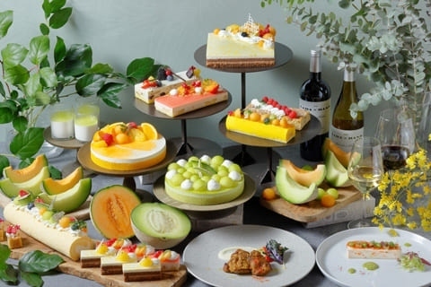 The Grill on 30th「夏のプリフィックスランチ」＆ナイトプール