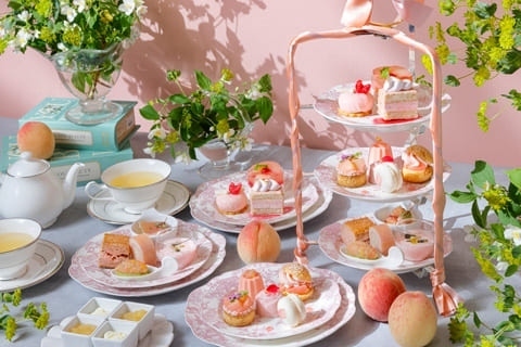 The Lobby Cafe「ピーチアフタヌーンティーセット」＆ナイトプール