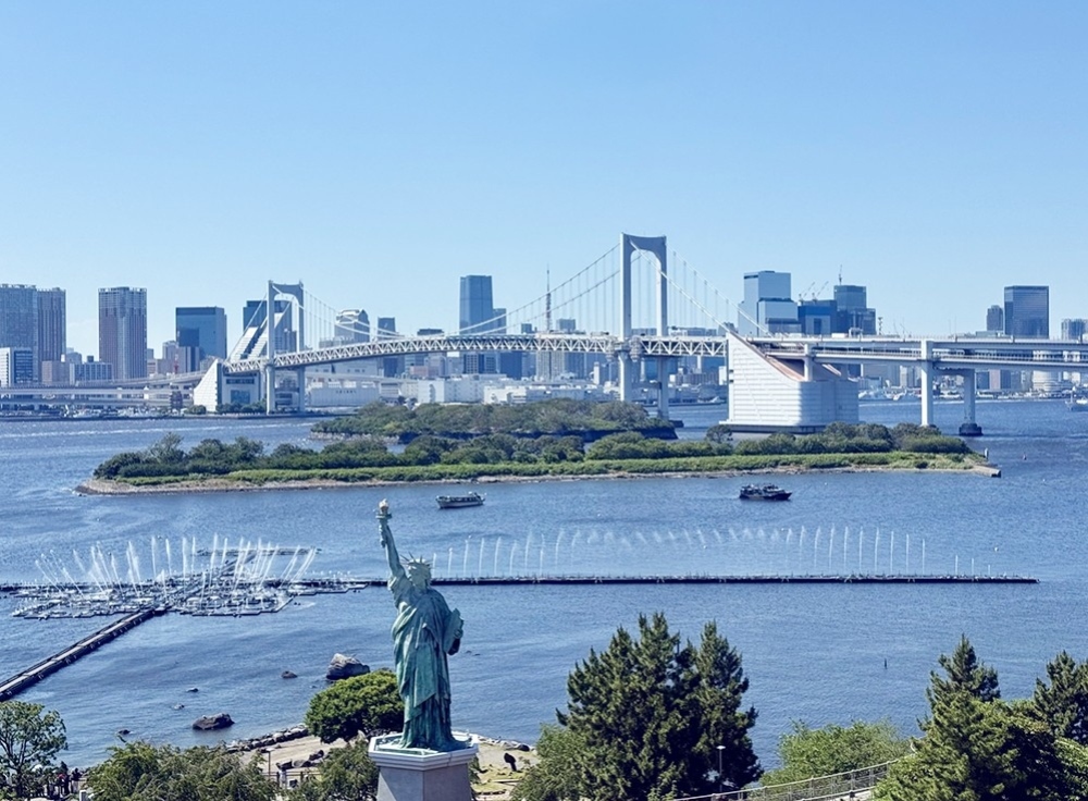 お台場観光なら「ゆりかもめ」と「りんかい線」どちらがおすすめ？