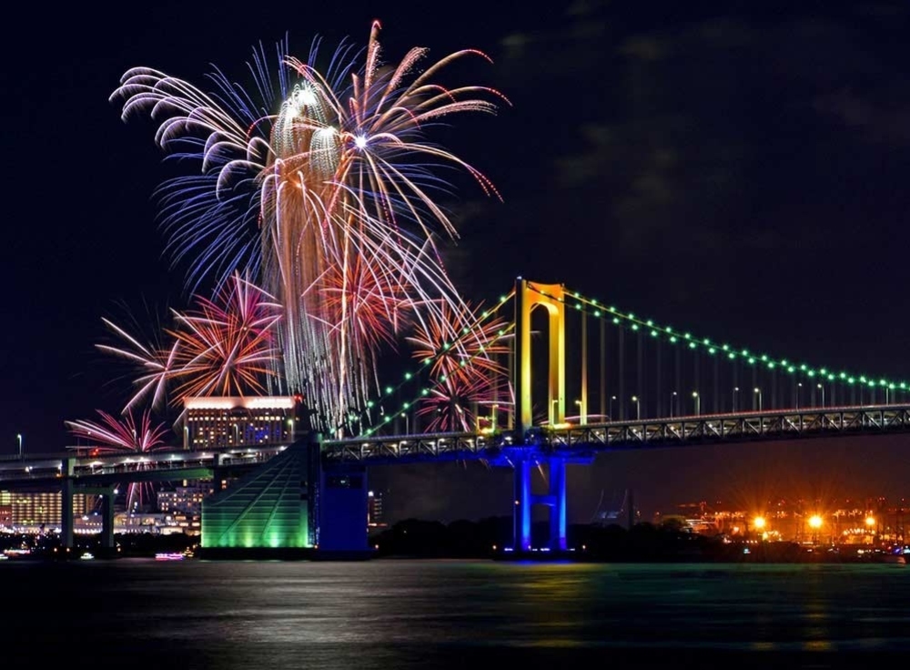 【2026年最新】お台場・東京湾エリアの花火をホテルで楽しむ｜夜景とともに過ごせるおすすめホテルガイド