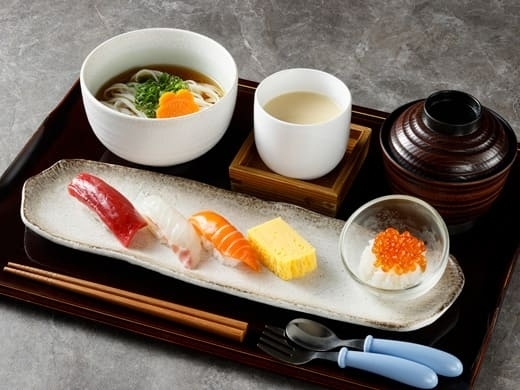 【お子様メニュー】寿司とうどんセット