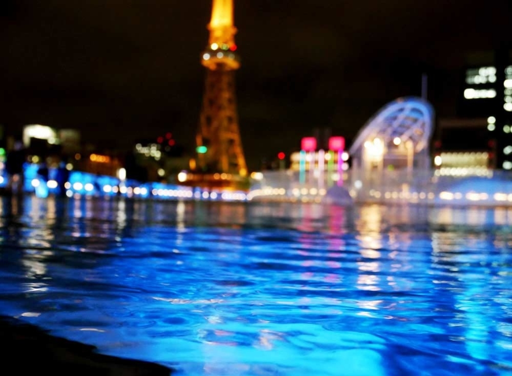 【大人の夏夜に】東京の絶景ナイトプール特集