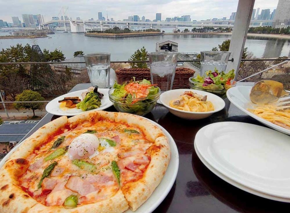 12:30｜お台場エリアでランチ