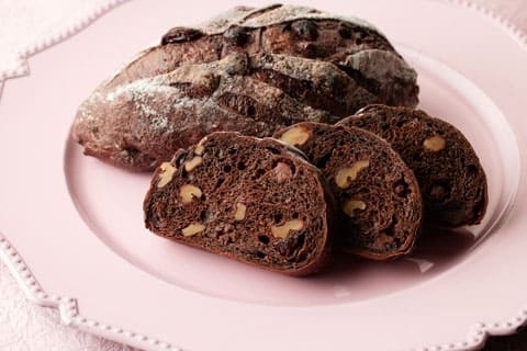 チョコレートとクランベリーのハードブレッド