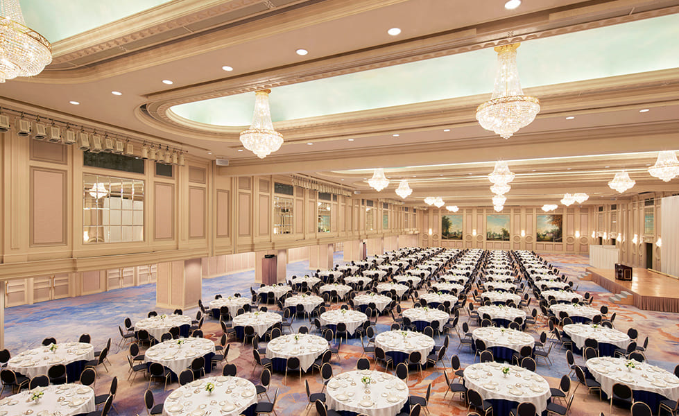 17 large and small banquet halls to respond to diverse gatherings and requests