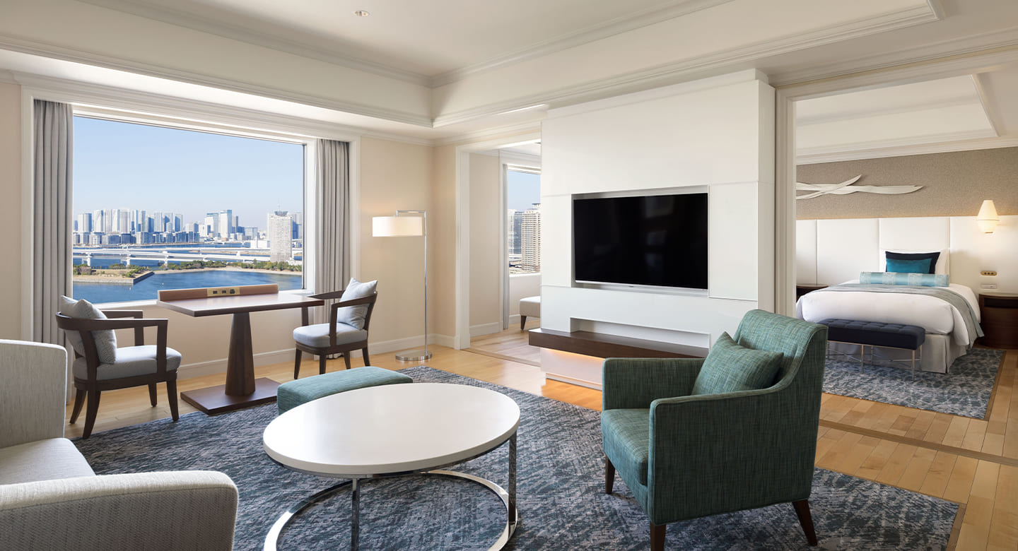 Deluxe Suite Room (Twin/Grand King)