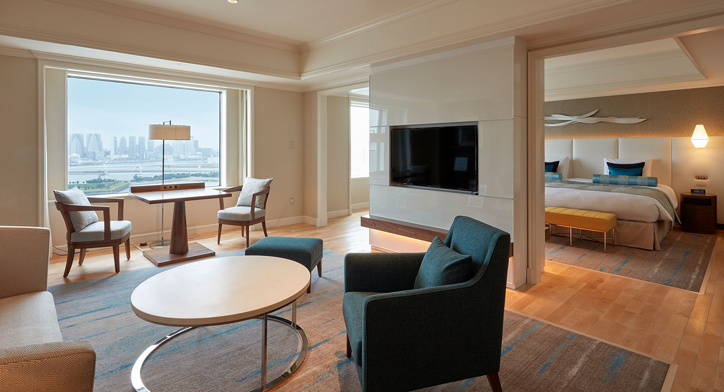 Deluxe Suite Room (Twin/Double)