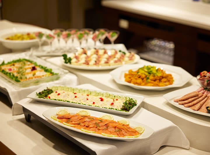 Food & Beverage Service