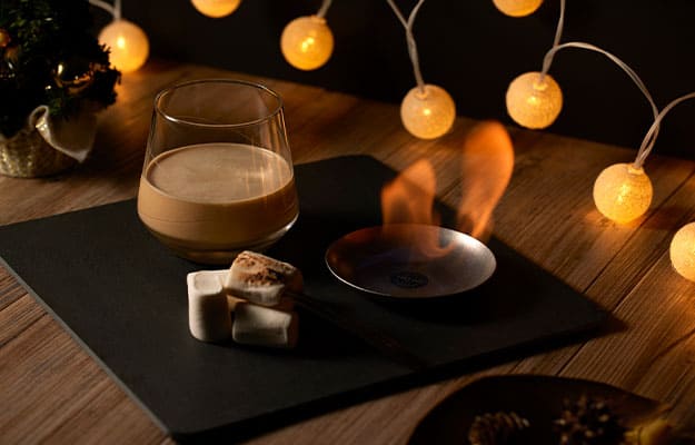 The Bar & Lounge
