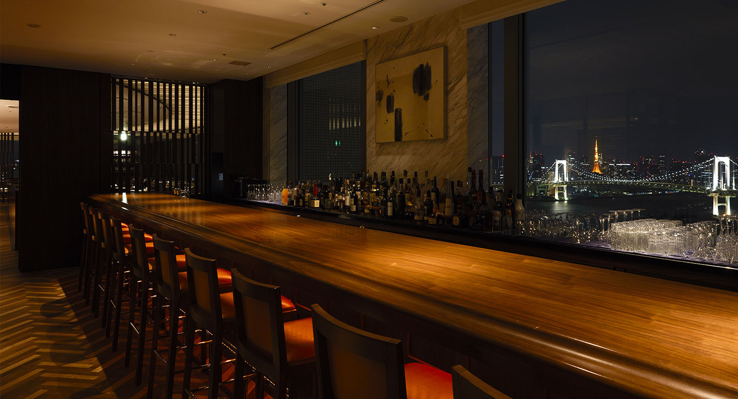 夜景とともに流れる刻に酔う