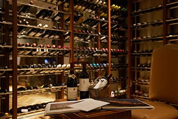 夜に浸る東京を…