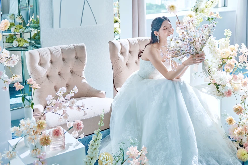 写真：ドレスイメージ