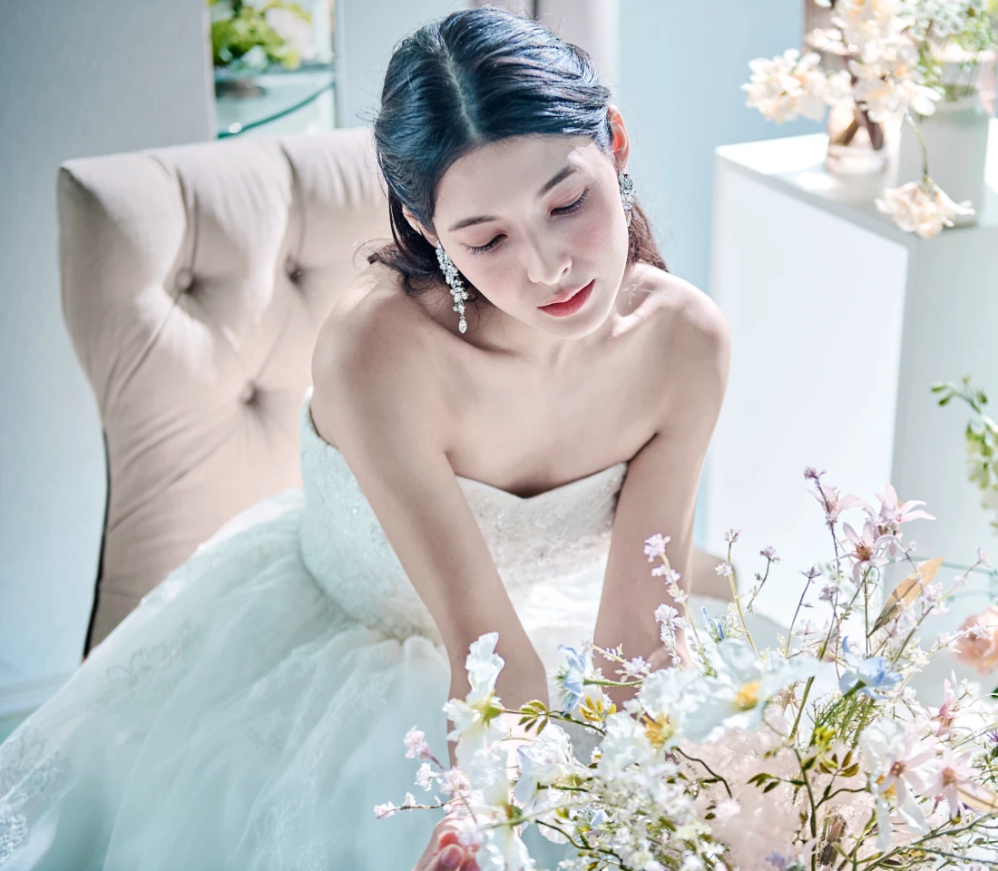 画像：ウエディングドレス