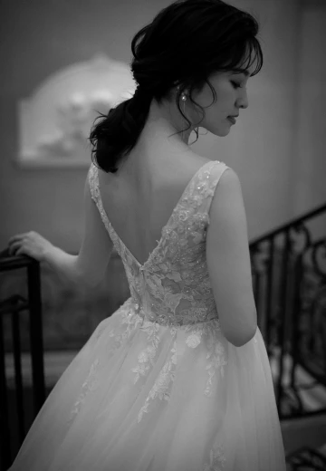 写真：ブライダル スタイリスト ソガのドレス一例