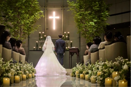 挙式シーン