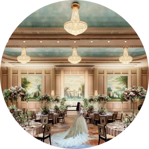 写真：天井高8mの大空間